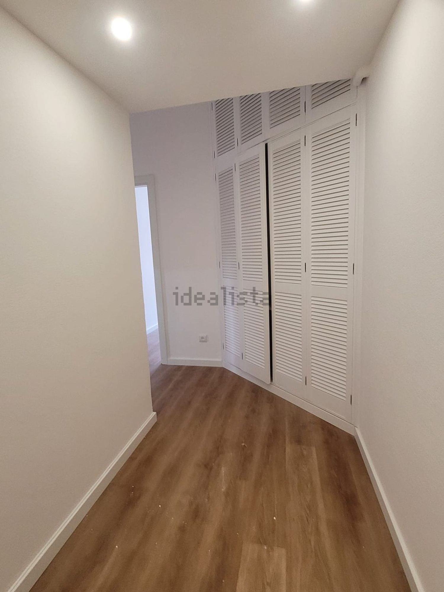 出租公寓 t2在Rua da Cidade de Lisboa, 10 - 前厅