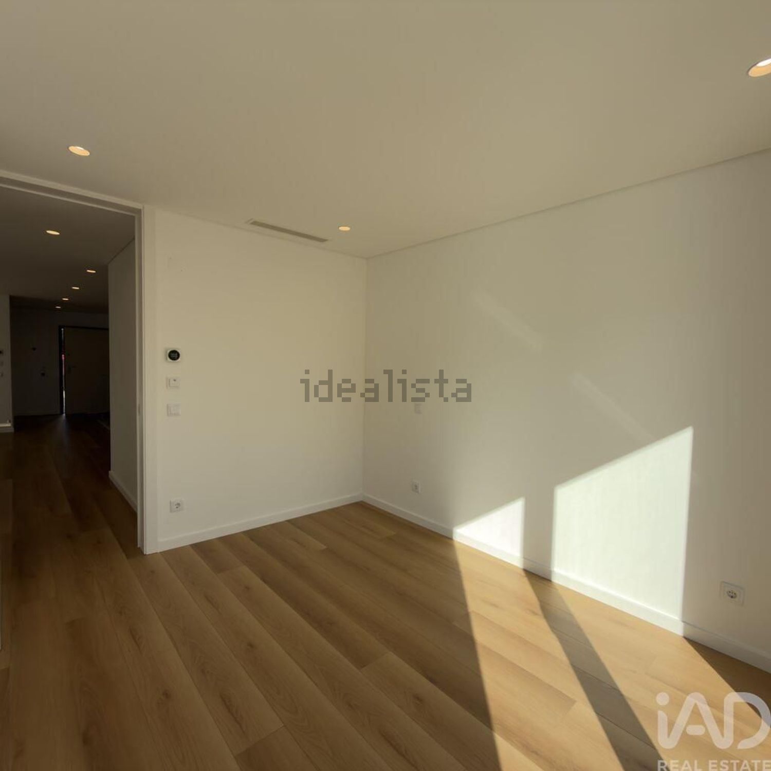 小楼房或独栋别墅出售在São Pedro do Estoril - 卧室