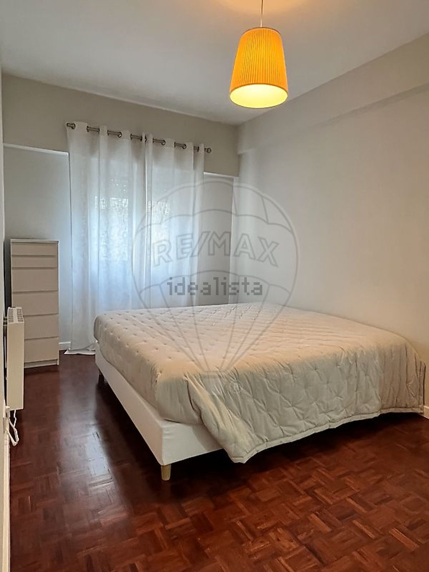 出租公寓 t2在Avenida Rainha Dona Amélia - 卧室