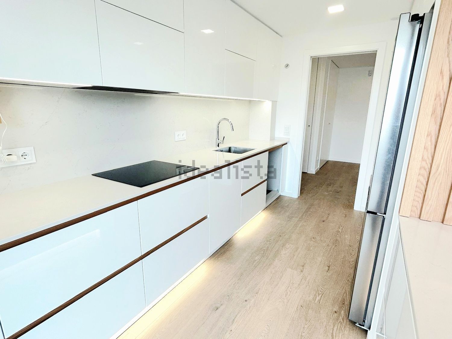 公寓 t3出售在Rua Indiveri Colucci - 厨房