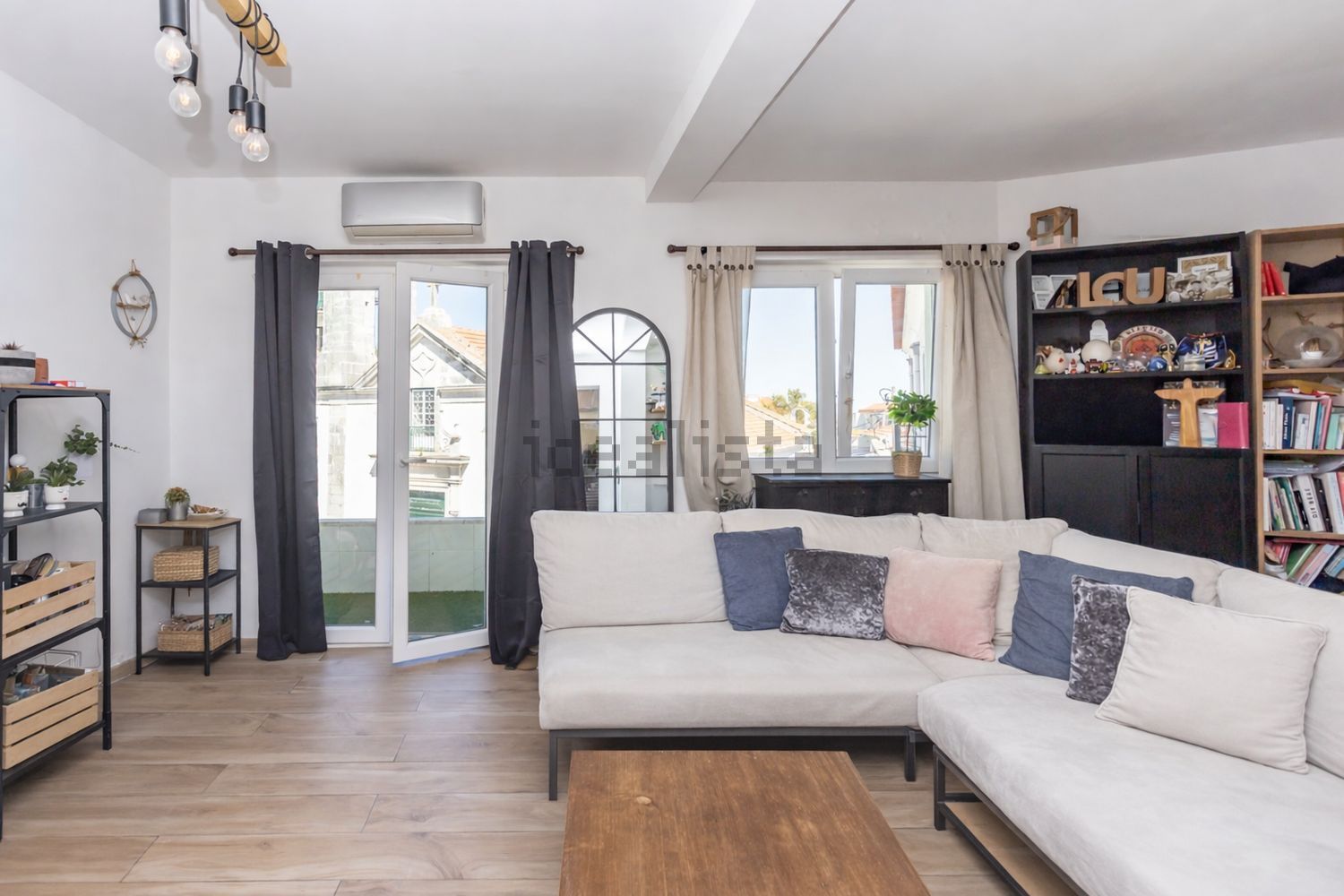 复式公寓出售在Largo 1º de Maio - 客厅