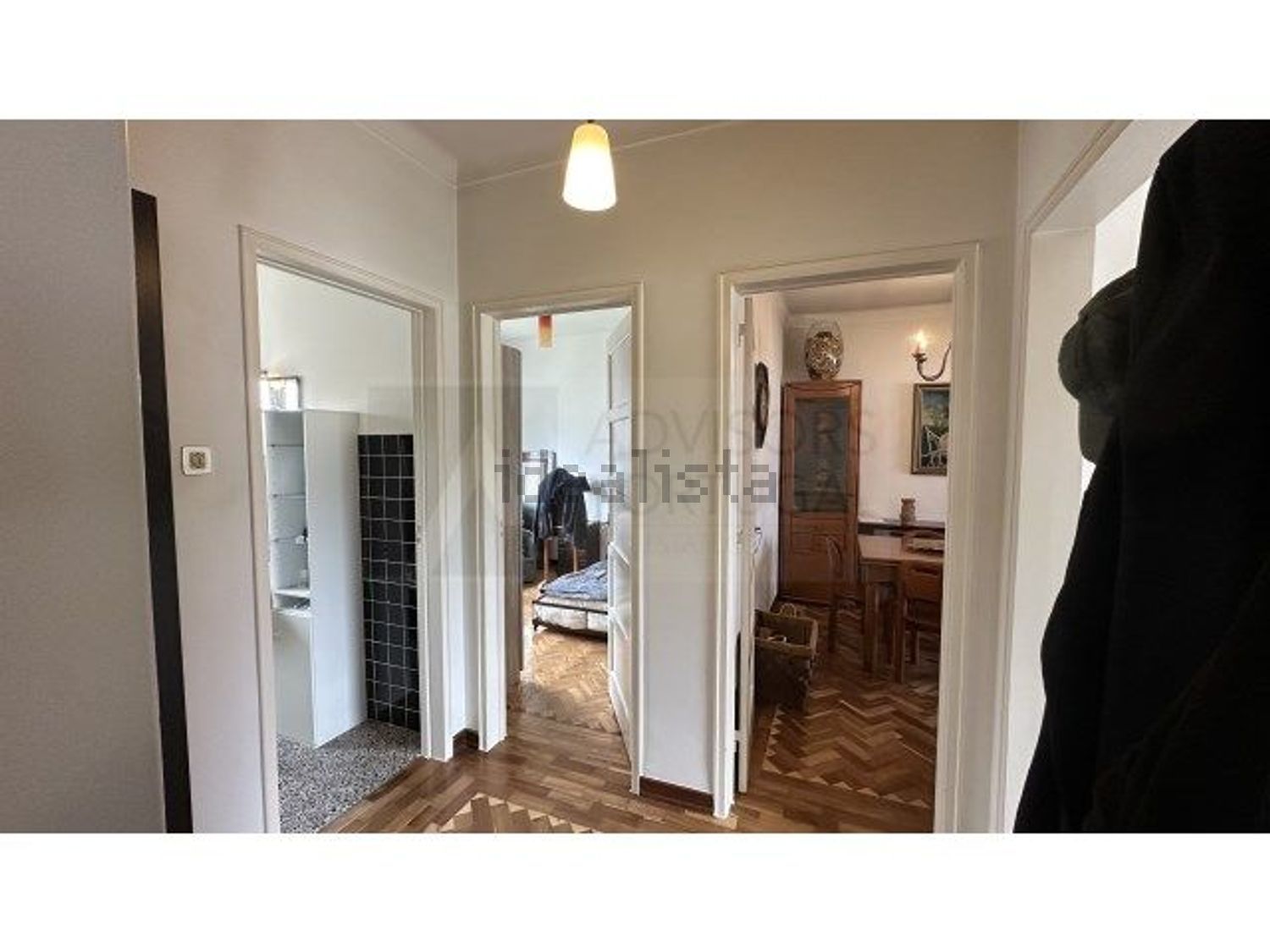 双拼别墅出售Mucifal s/n - 过道