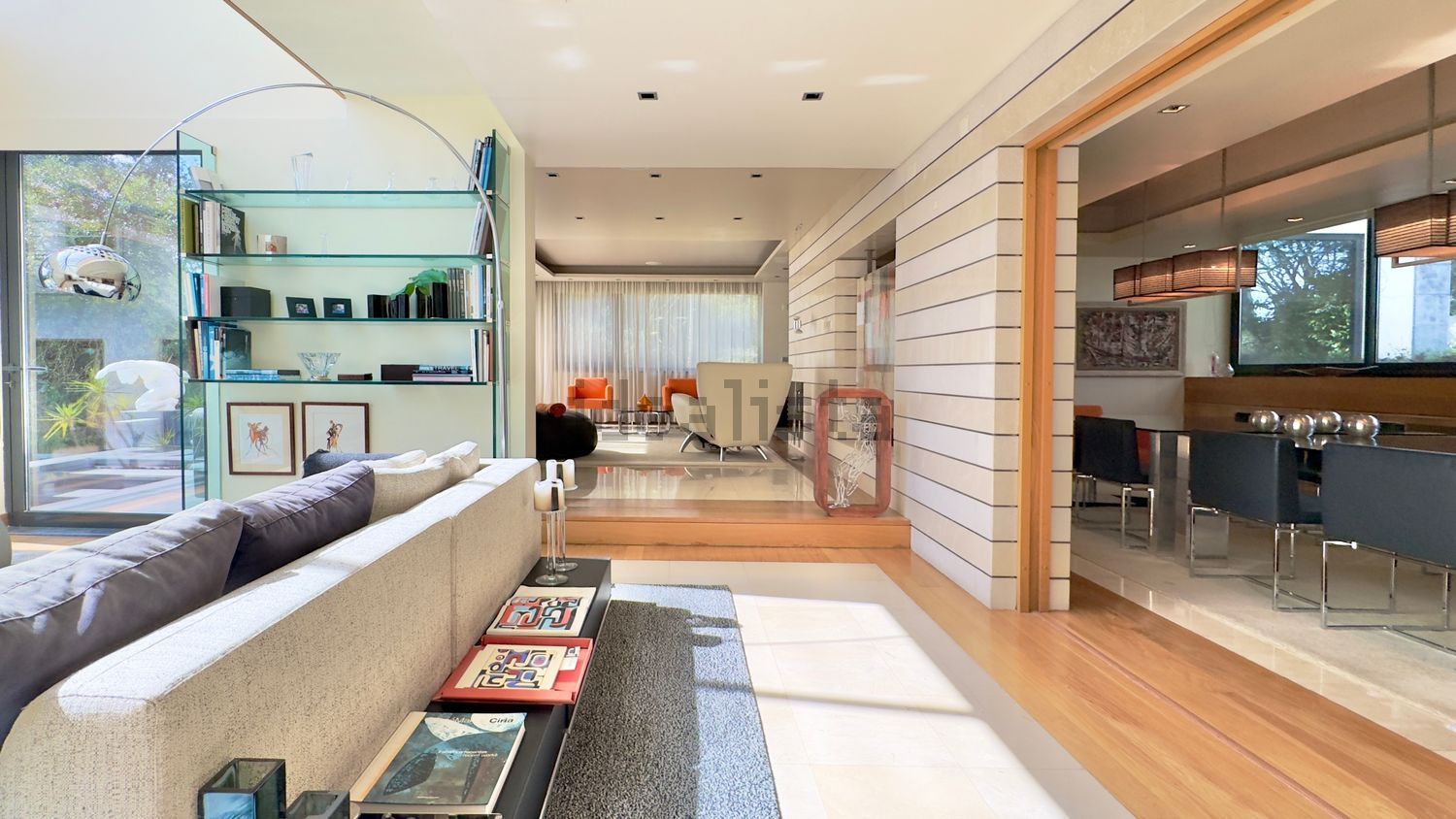 小楼房或独栋别墅出售在Rua B1 da Quinta dos Alcoutins, 10 - 试衣间