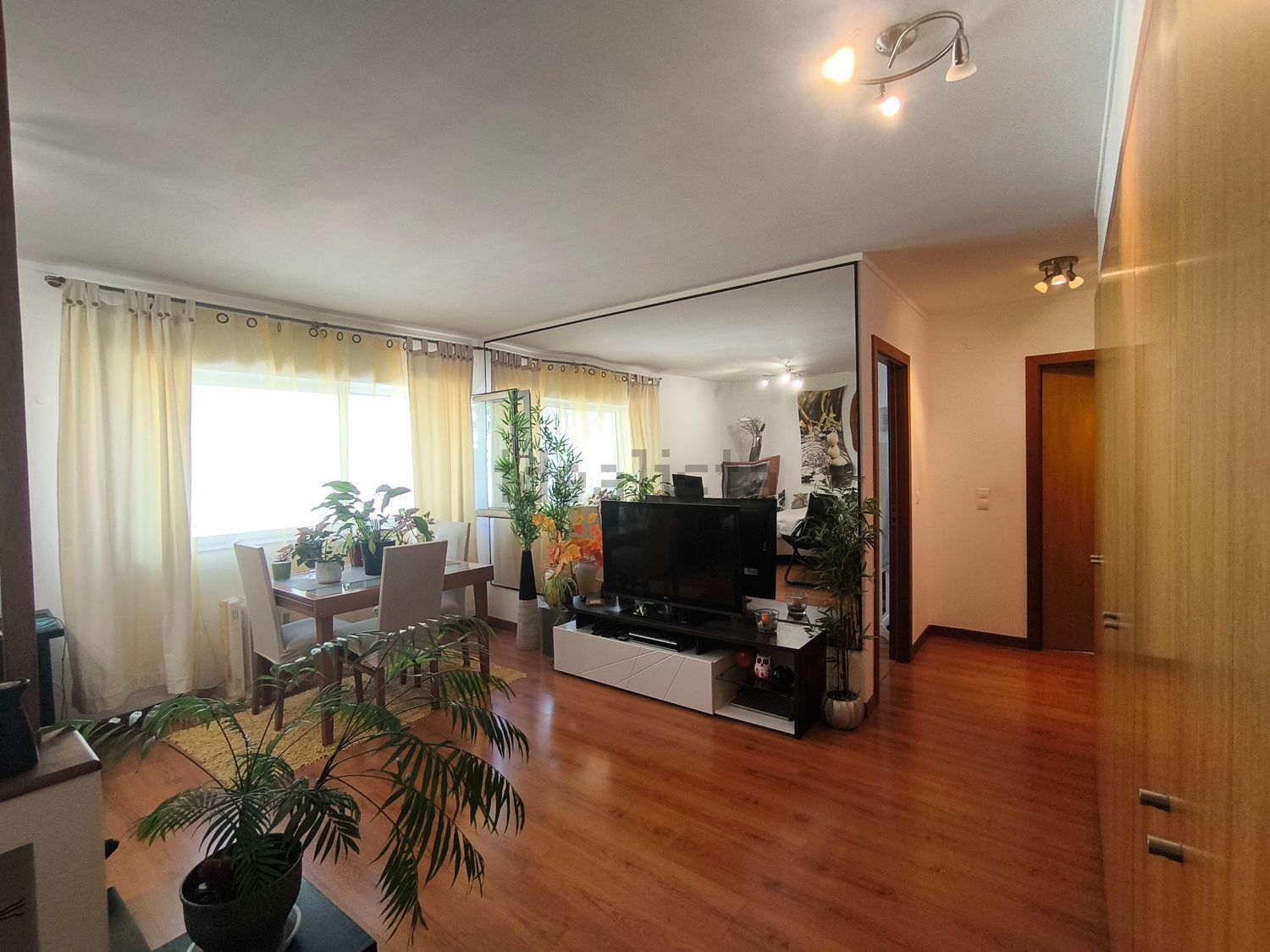 公寓 t1出售在Rua Martin Luther King, 7 - 客厅