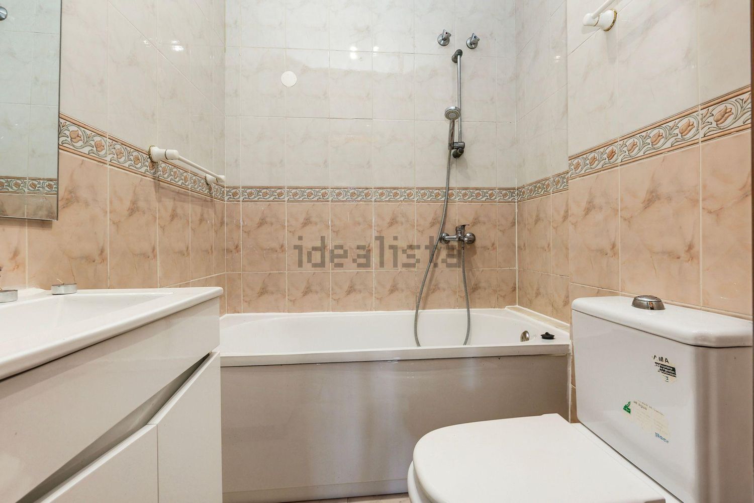 公寓 t3出售在Rua António Aleixo, 253 - 卫生间