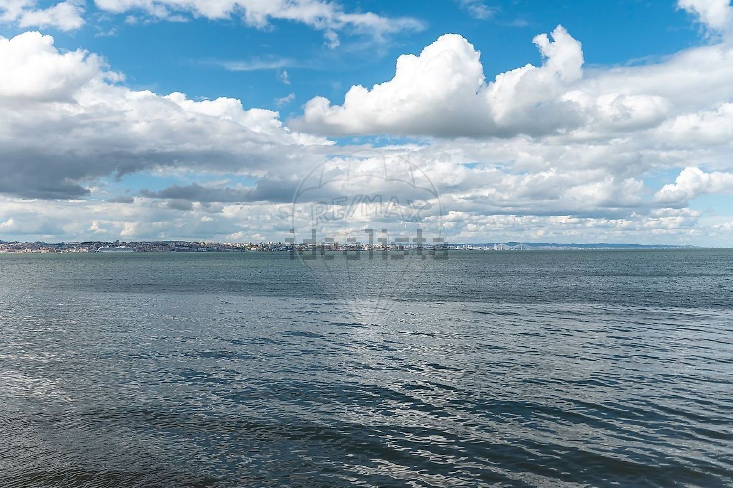 公寓 t3出售在Rua Almirante Reis - 视线