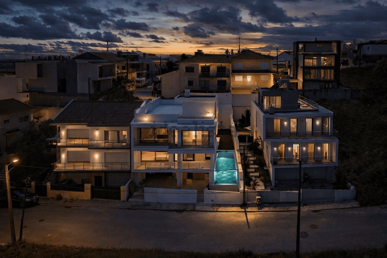 双拼别墅出售在Avenida Raul Brandão - 视线