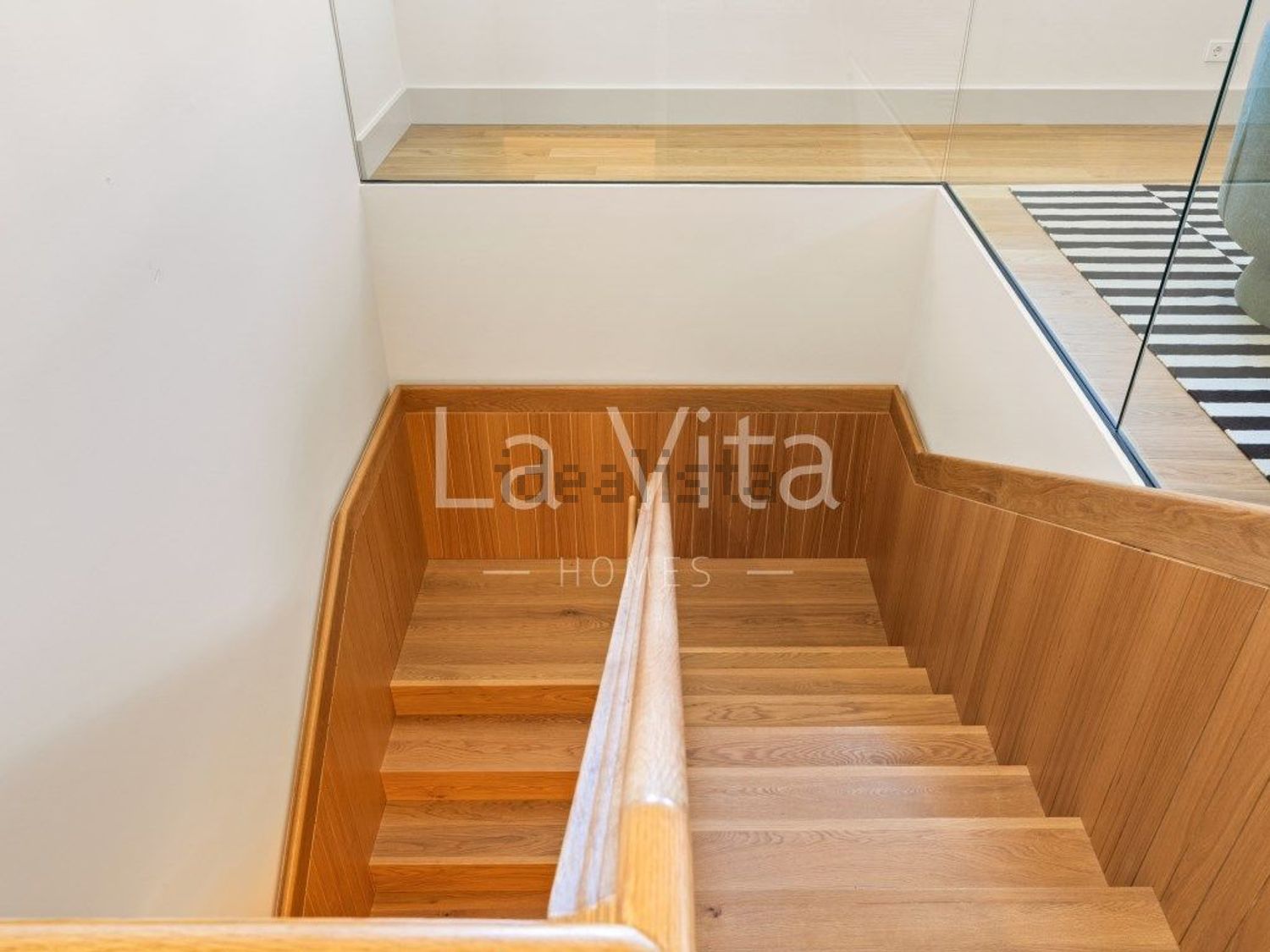 双拼别墅出售在Avenida Marginal - 详情