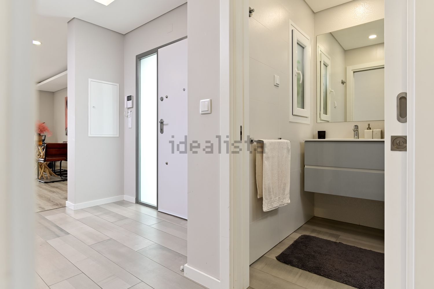 出租双拼别墅在Rua Cidade de Coimbra, 4 - 前厅