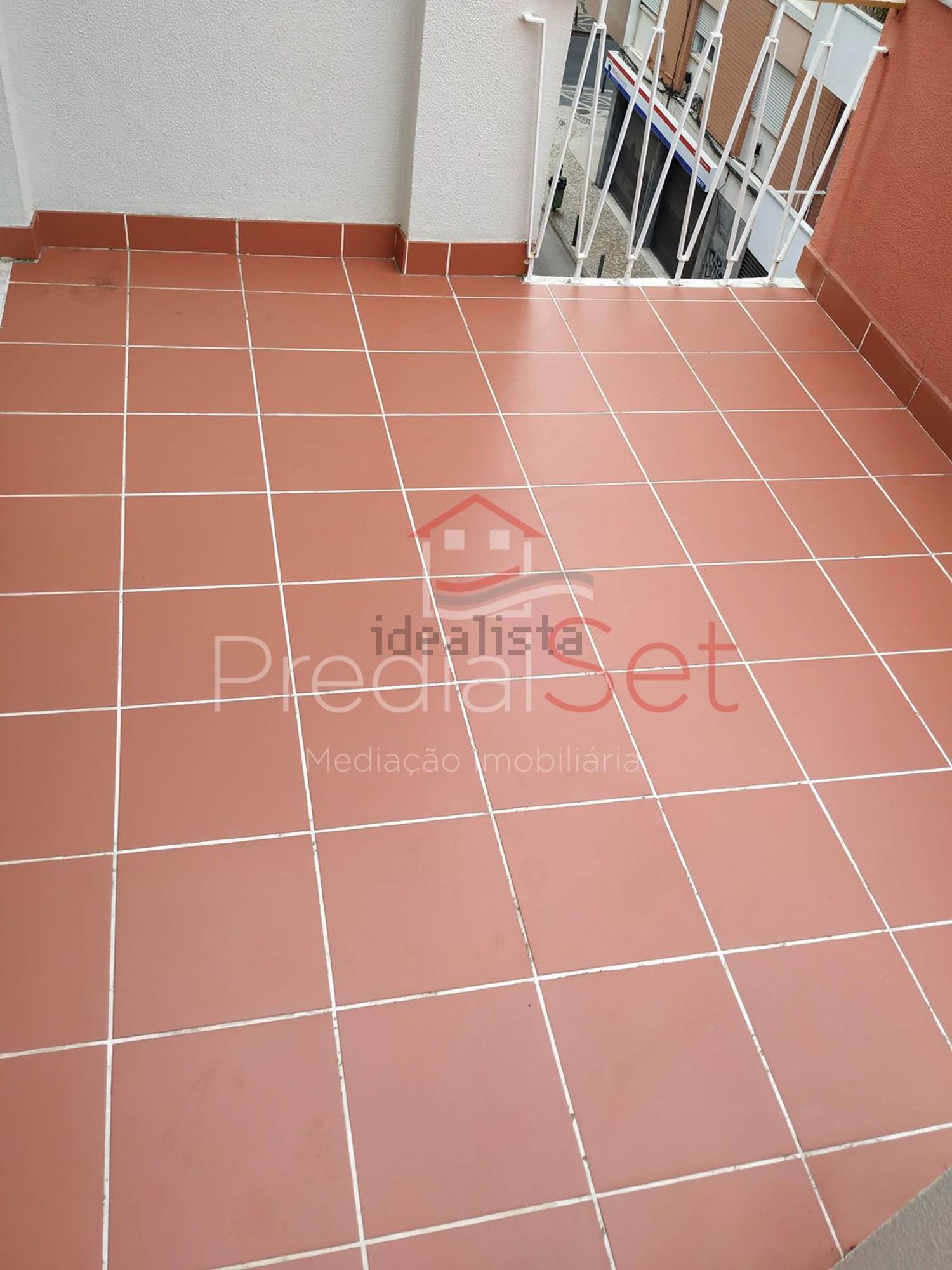 公寓 t3出售在Rua Dr. António José de Almeida, 79 - 阳台