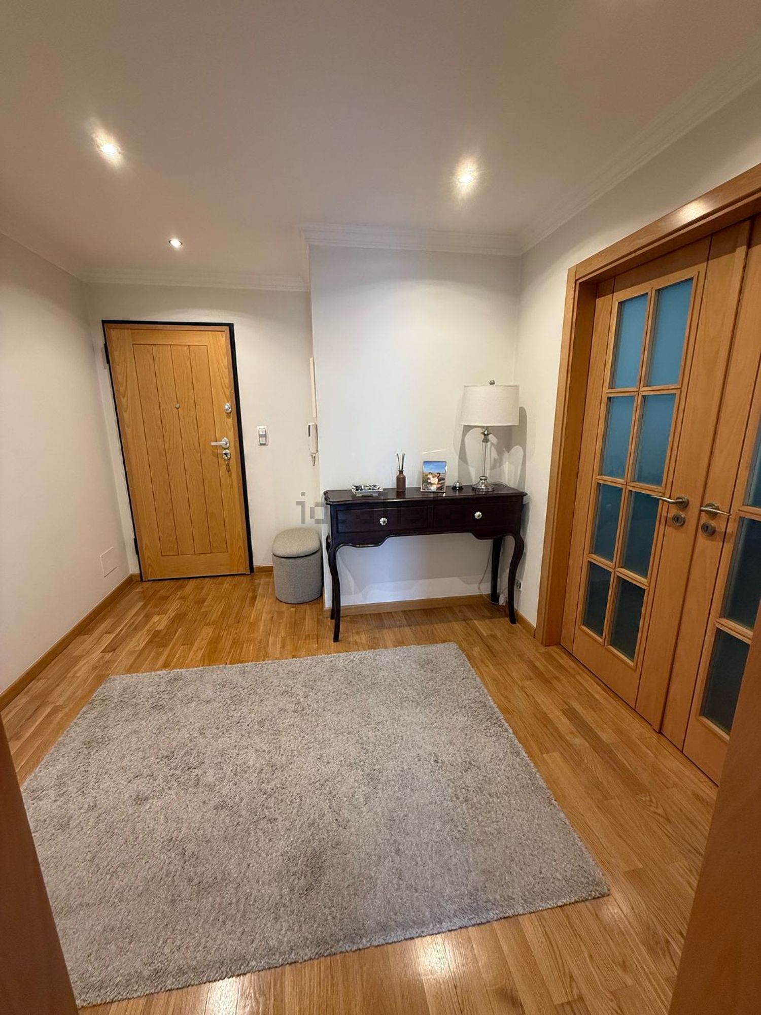 公寓 t2出售在Rua Henrique Manuel Ginja Cardoso, 1 b - 前厅