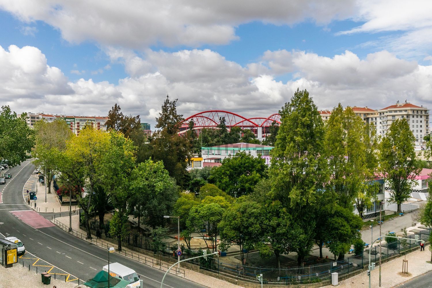 出租公寓 t4在Rua Major Neutel de Abreu - 视线