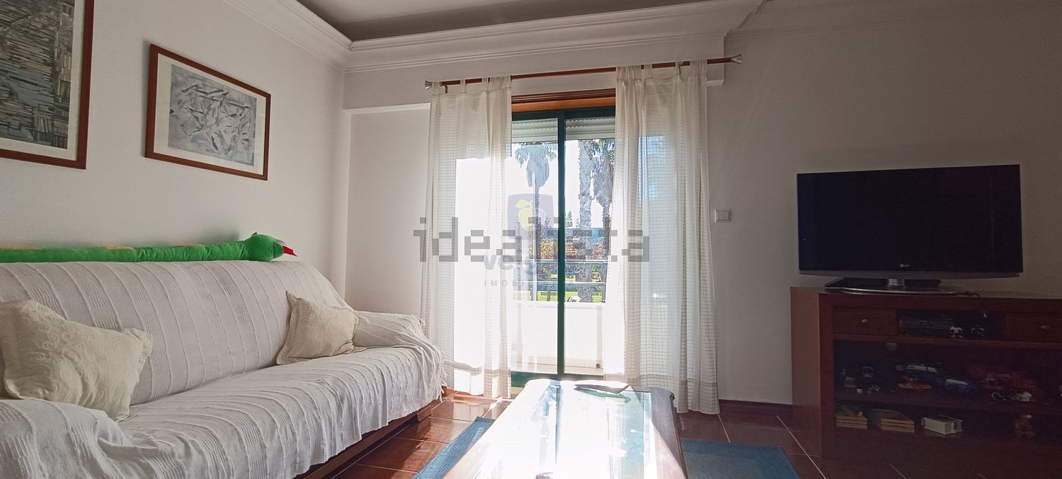 出租小楼房或别墅在Centro - 卧室