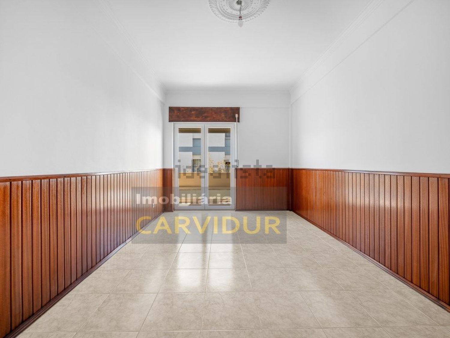 公寓 t3出售在Moita - 过道