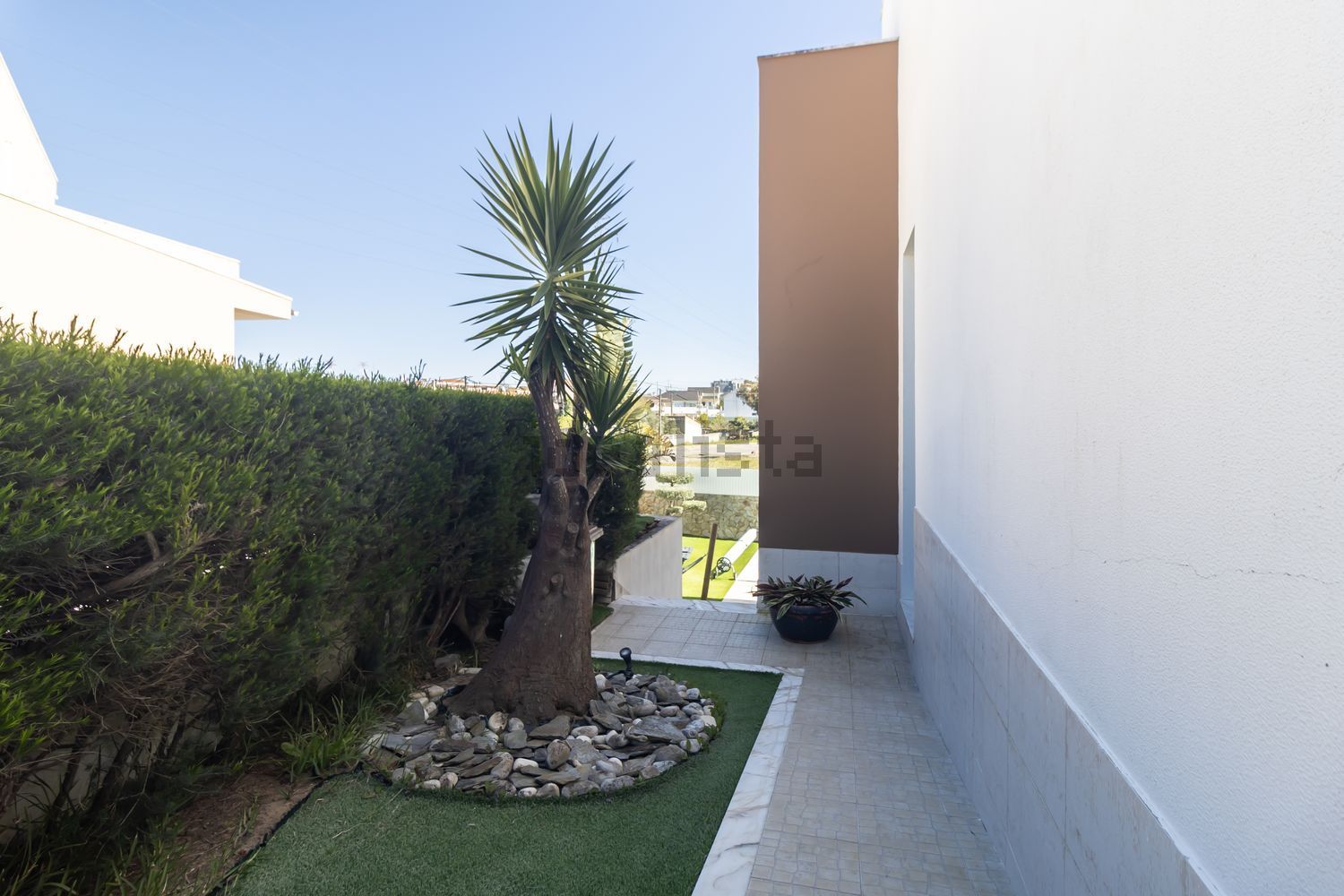 小楼房或独栋别墅出售在Rua Jorge Brum do Canto - 阳台