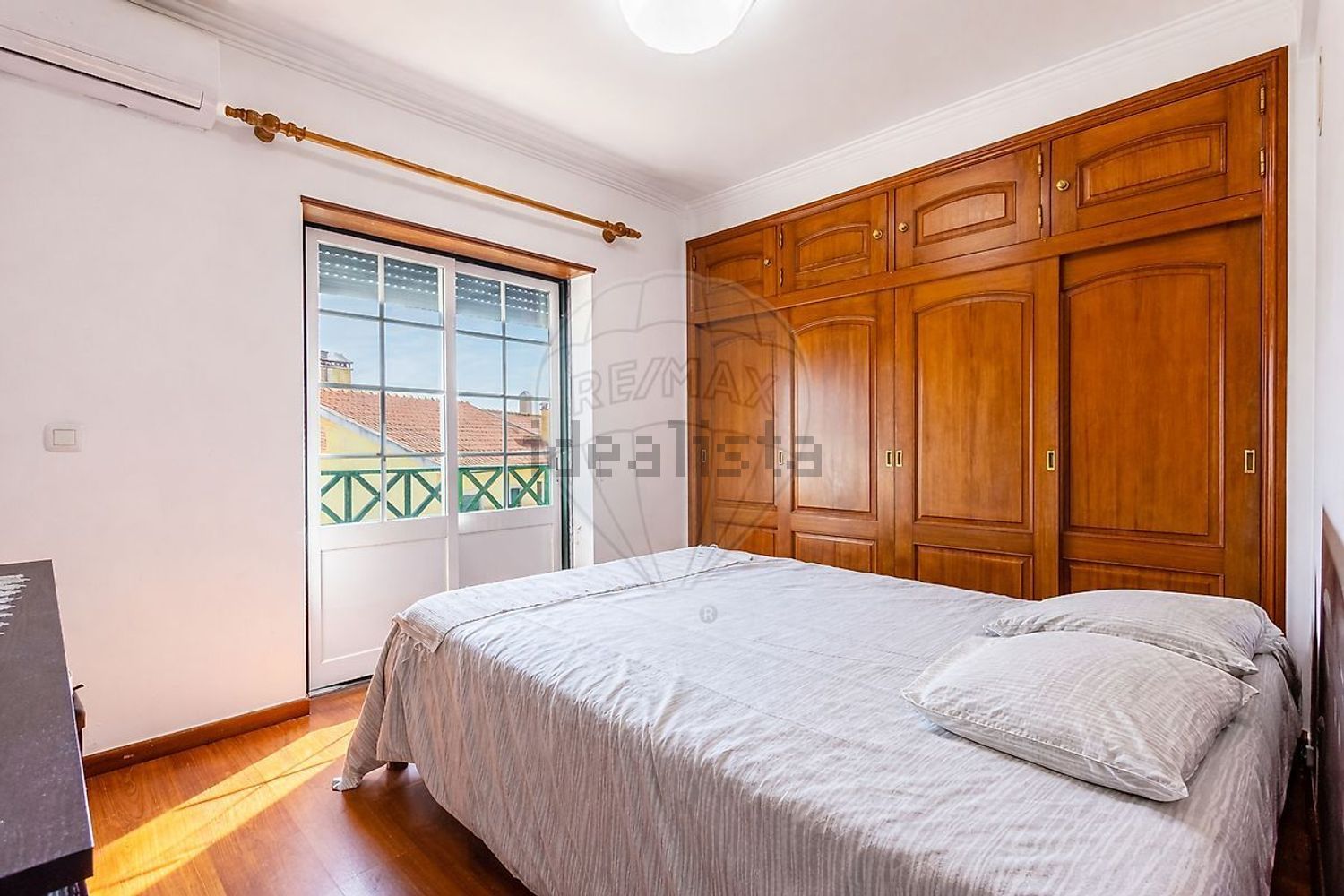 小楼房或独栋别墅出售在Rua das Flores - 卧室