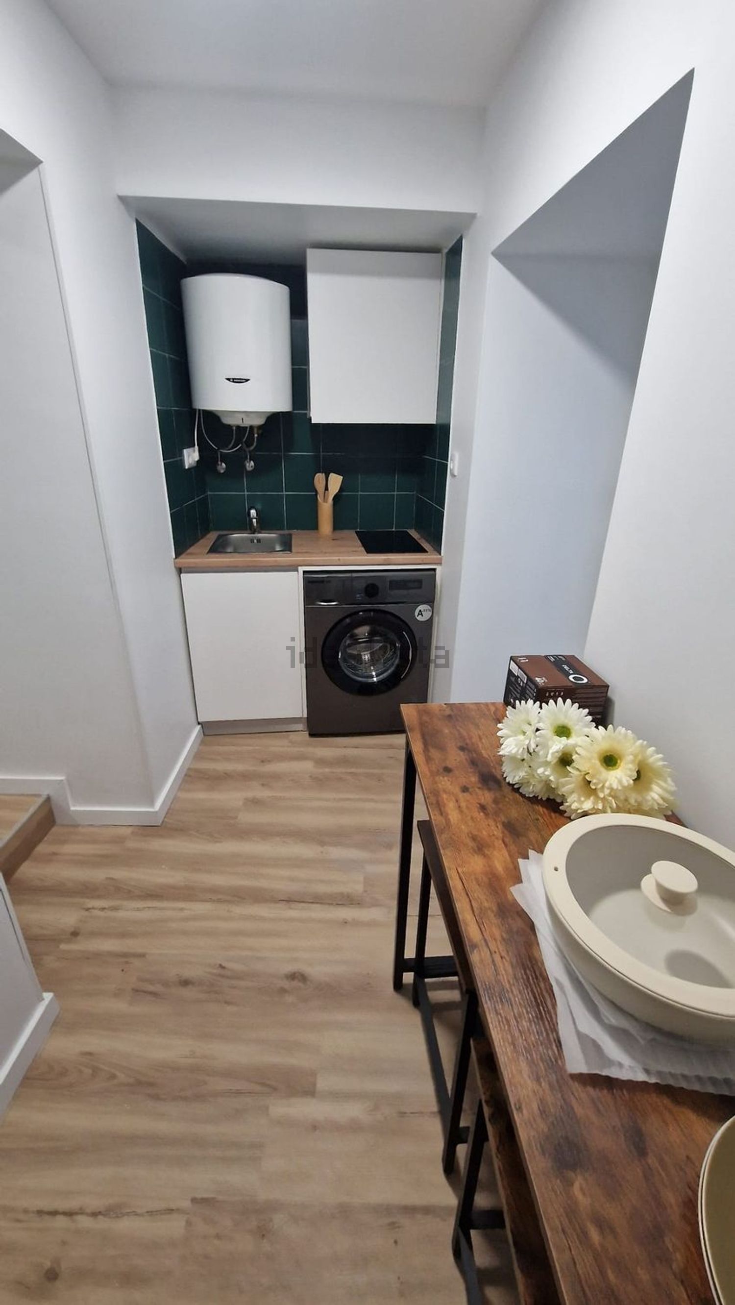 出租房间在Avenida Maria Helena Vieira da Silva, 86 - 厨房