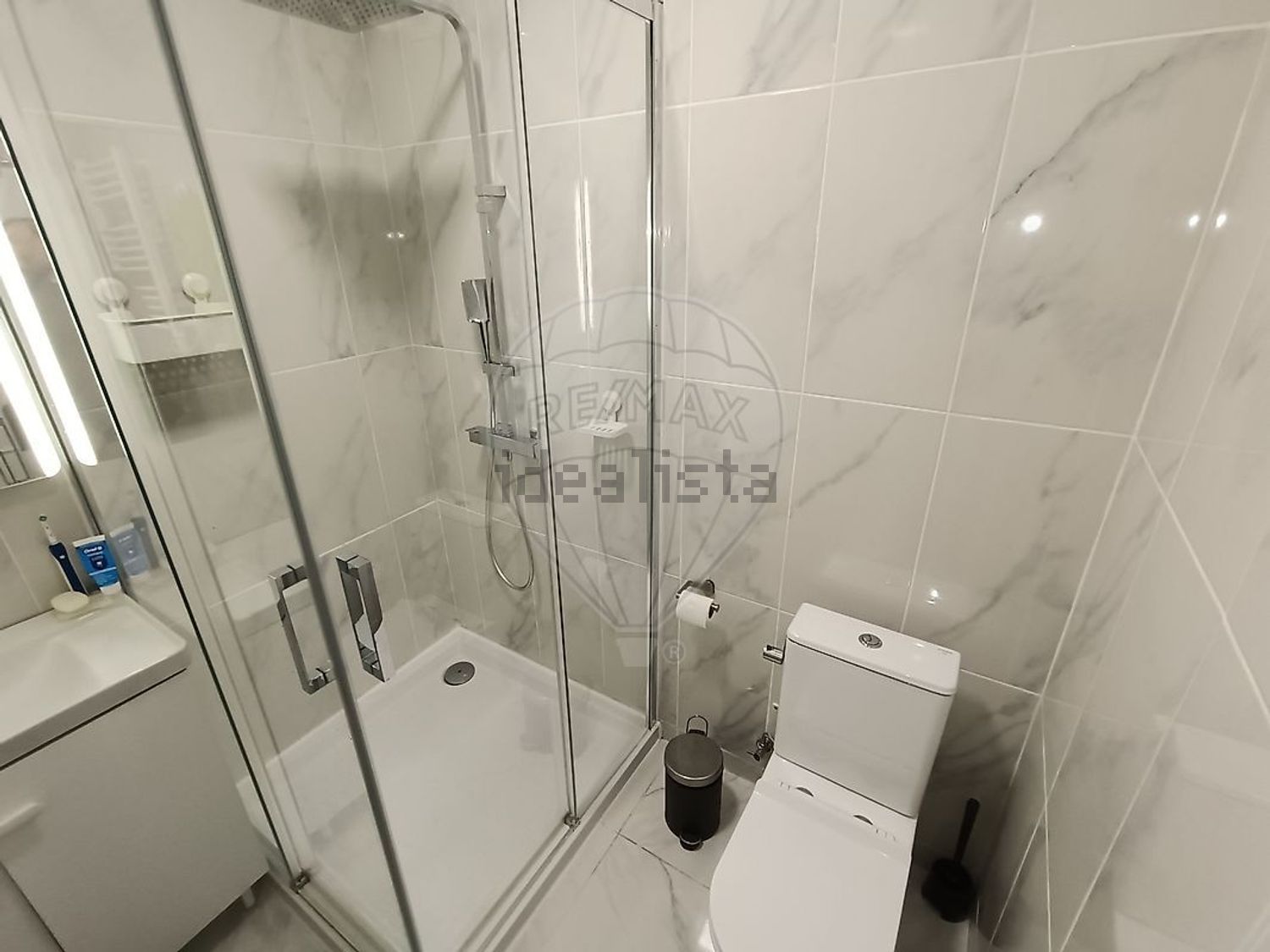 出租公寓 t2在Rua Bernardo Santareno - 卫生间