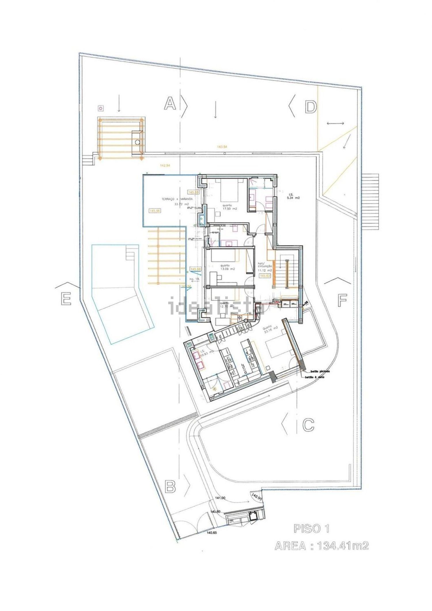 出租小楼房或独栋别墅在Rua Barruncheira - 平面图