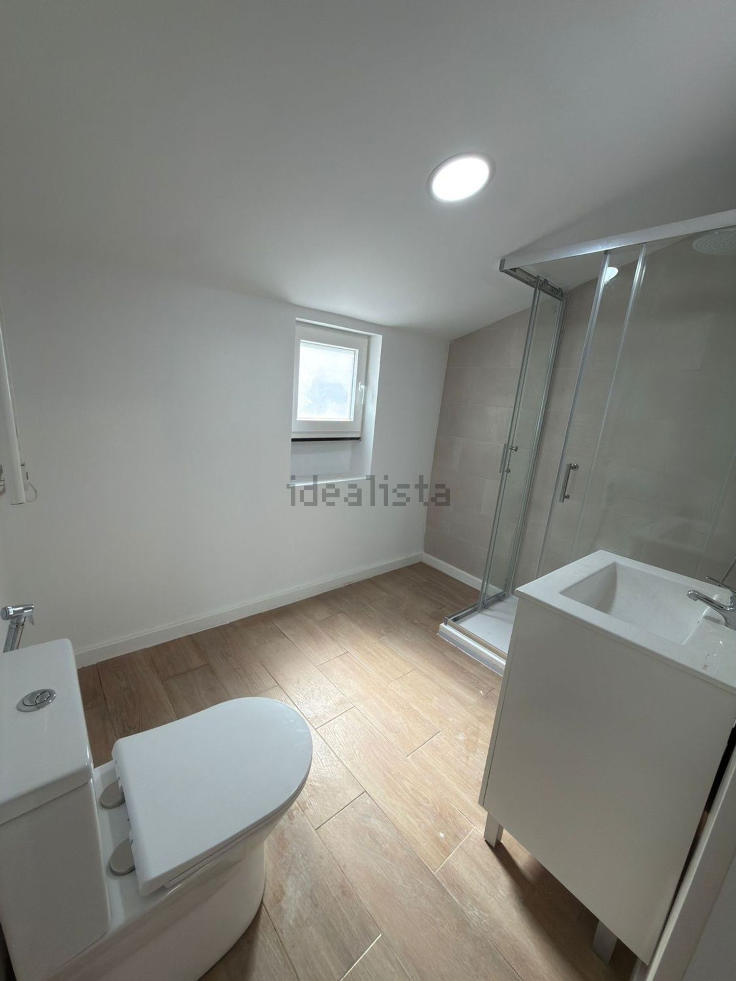 出租公寓 t4在Avenida Miguel Bombarda, 100 - 卫生间