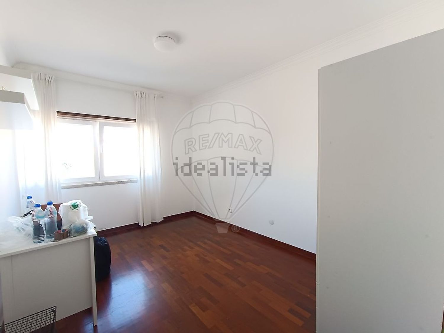 出租公寓 t2在Rua Bernardo Santareno - 卧室