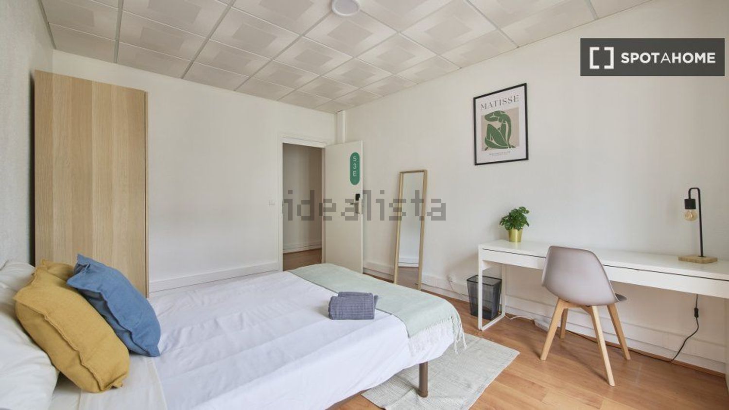 出租房间在Rua Alexandre Herculano - 卧室