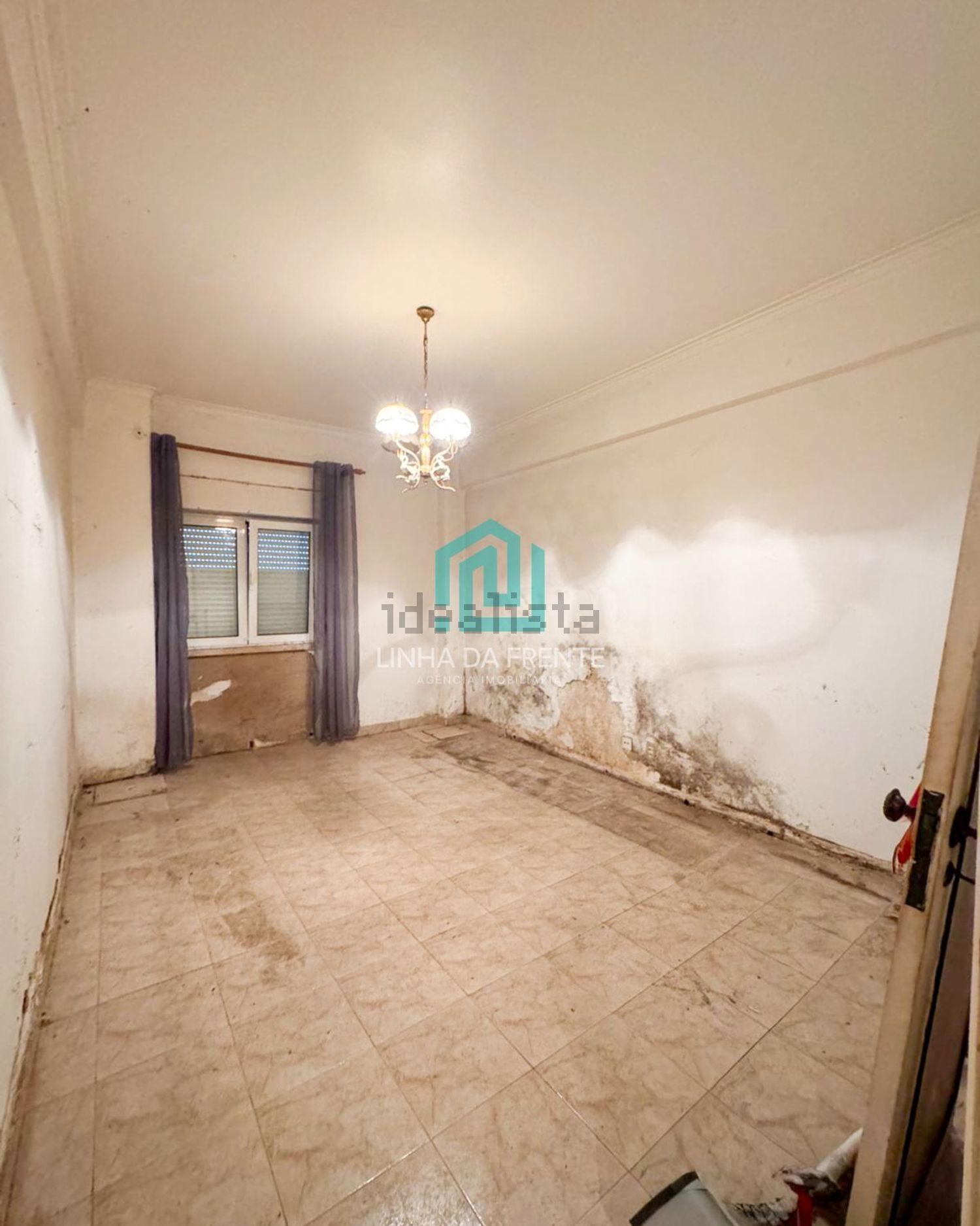 公寓 t2出售在Rua Bombeiros Voluntários, 14 - 客厅