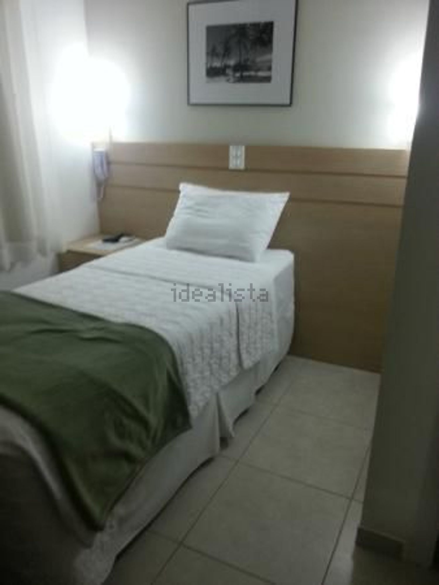 出租房间在Rua Elias Garcia, 49 - 卧室