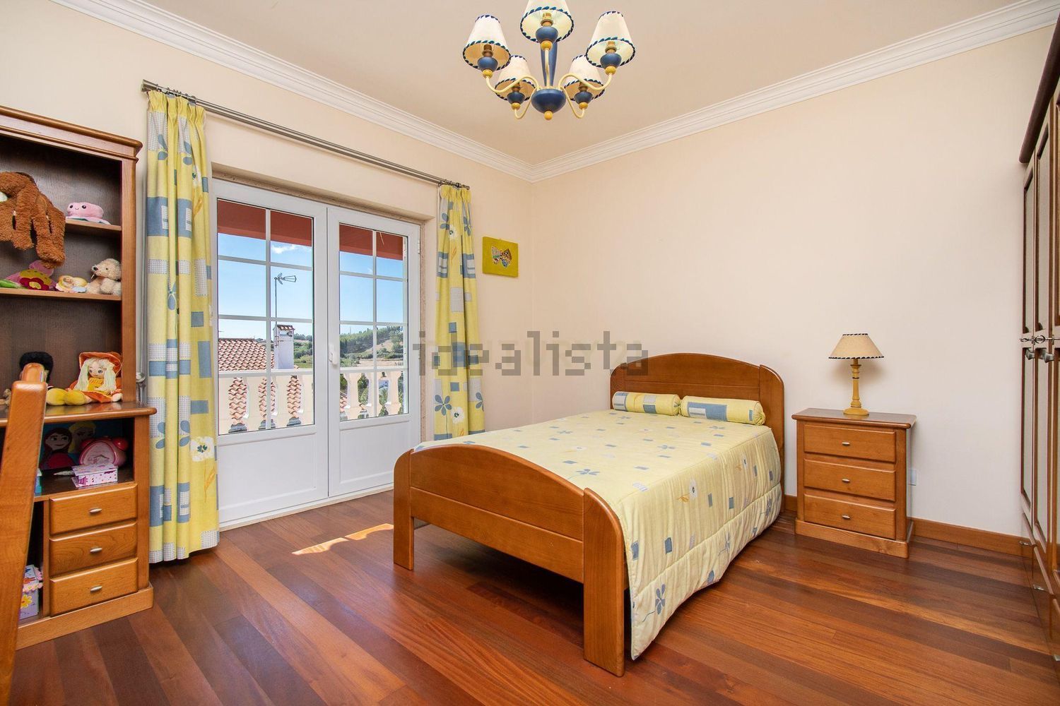 小楼房或独栋别墅出售在Santo Isidoro - 卧室