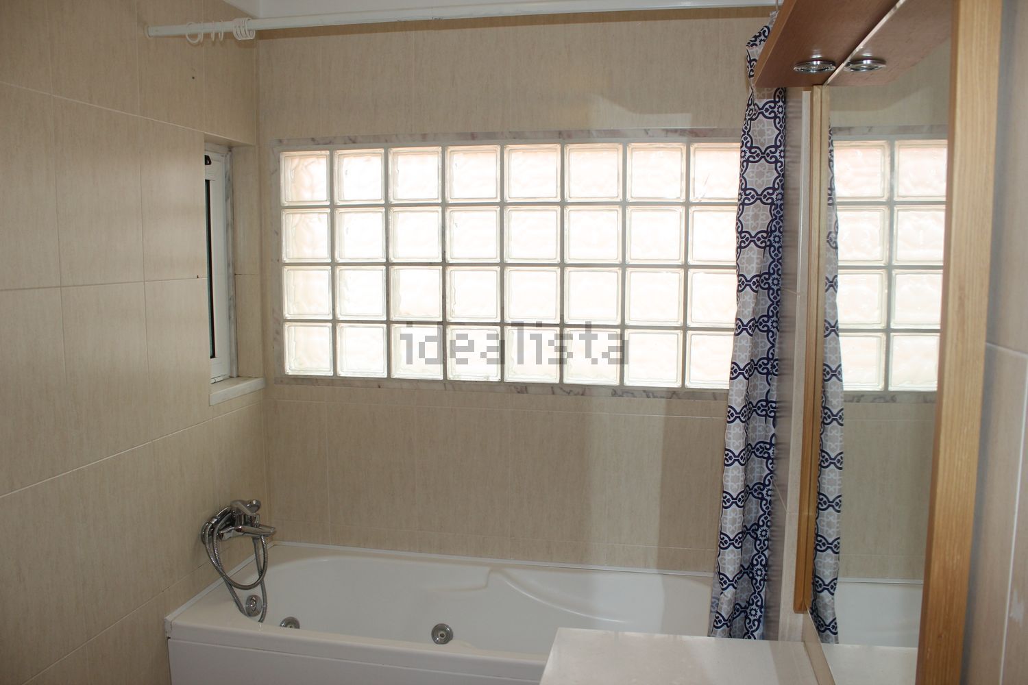 出租公寓 t3在Rana - 卫生间