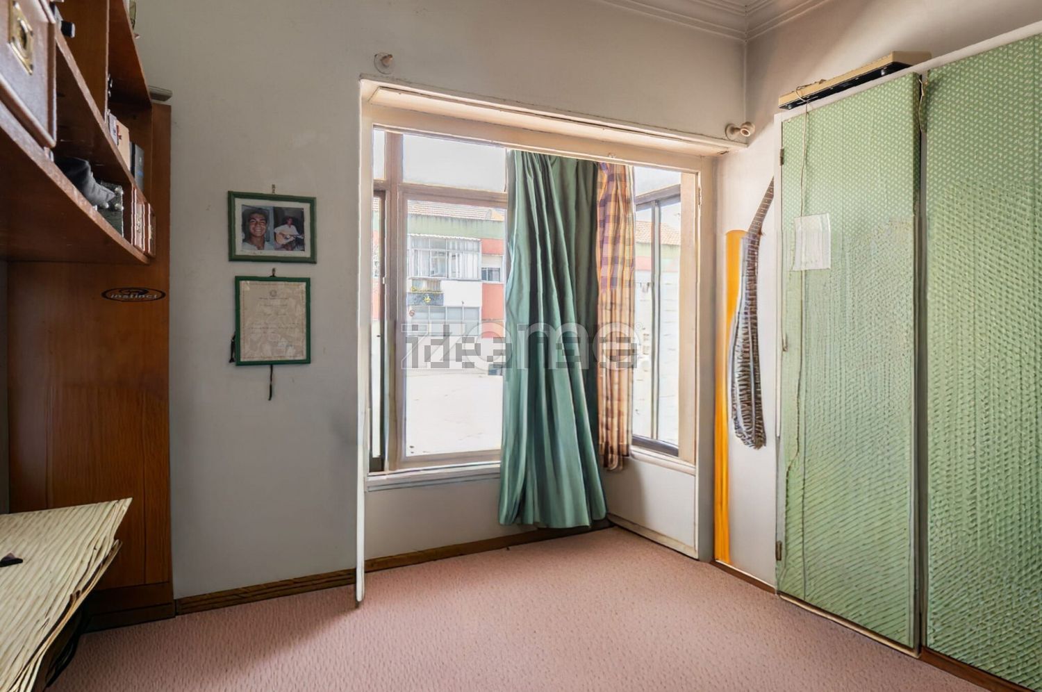 公寓 t4出售在Reboleira - 卧室