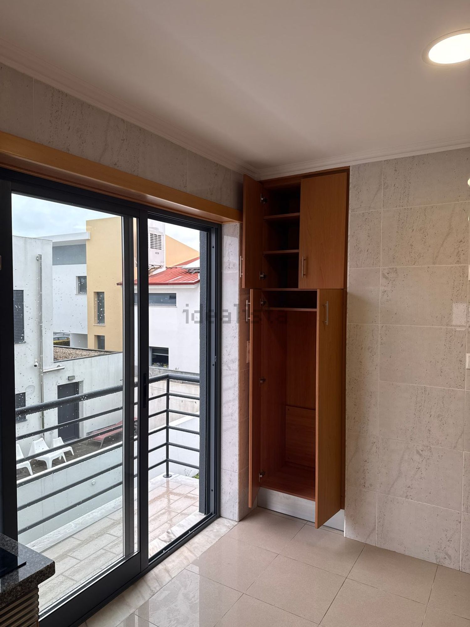 小楼房或独栋别墅出售在Rua Pulido Valente, 14 - 照片