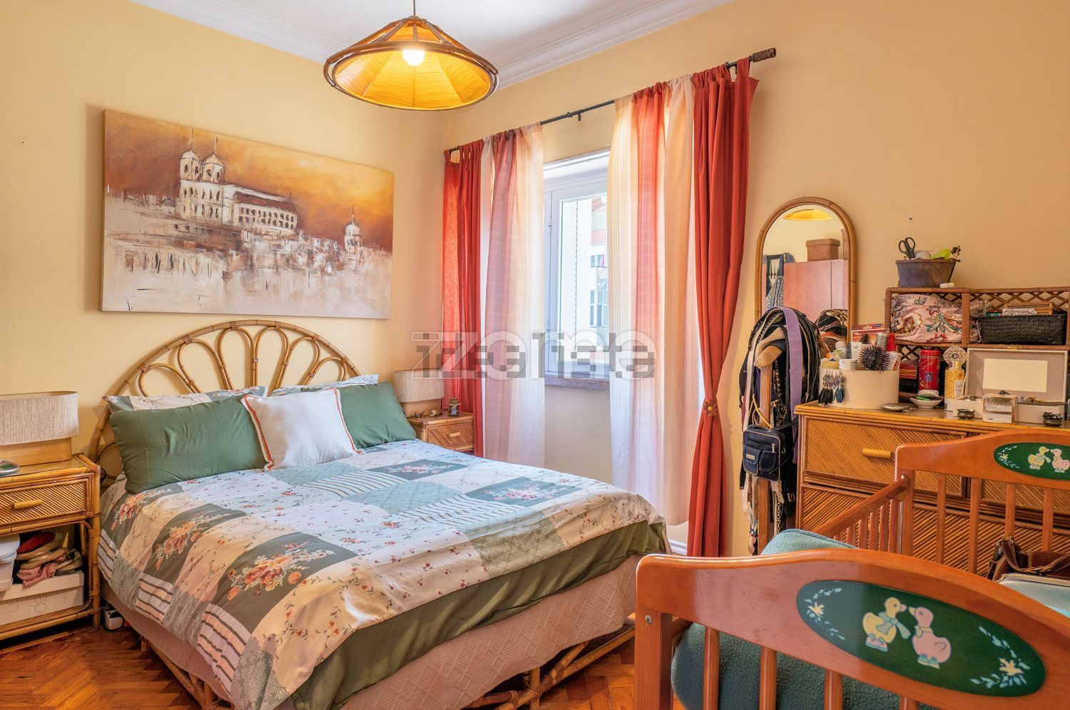 公寓 t4出售在Reboleira - 卧室