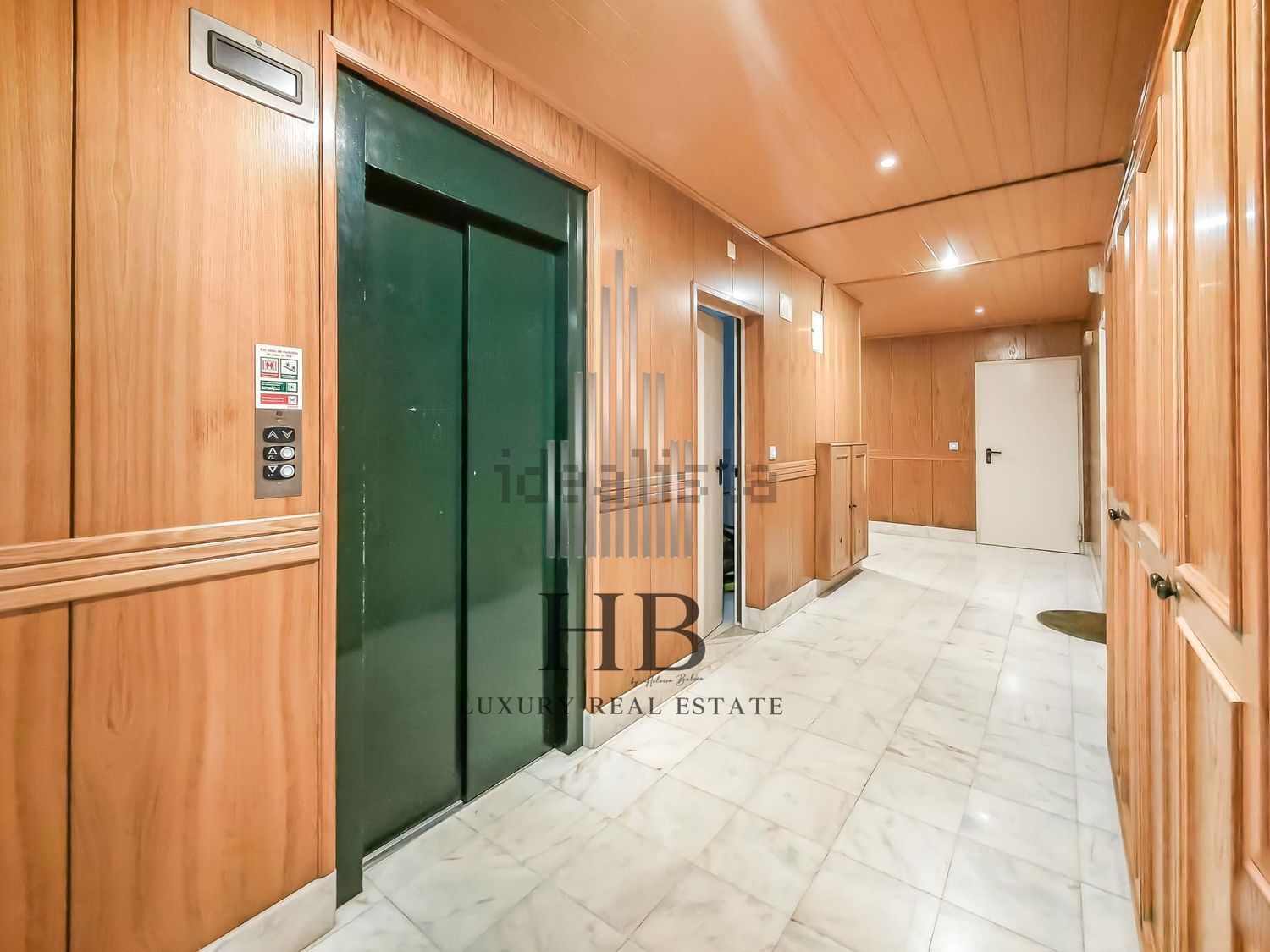 公寓 t2出售在Venda do Pinheiro e Santo Estêvão das Galés - 过道