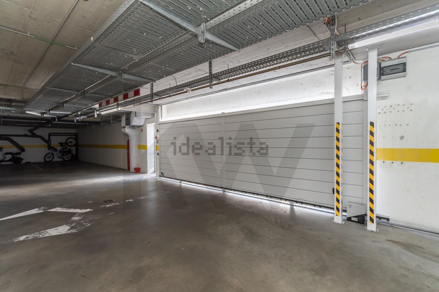 出租公寓 t2在Rua das Flores s/n - 停车位