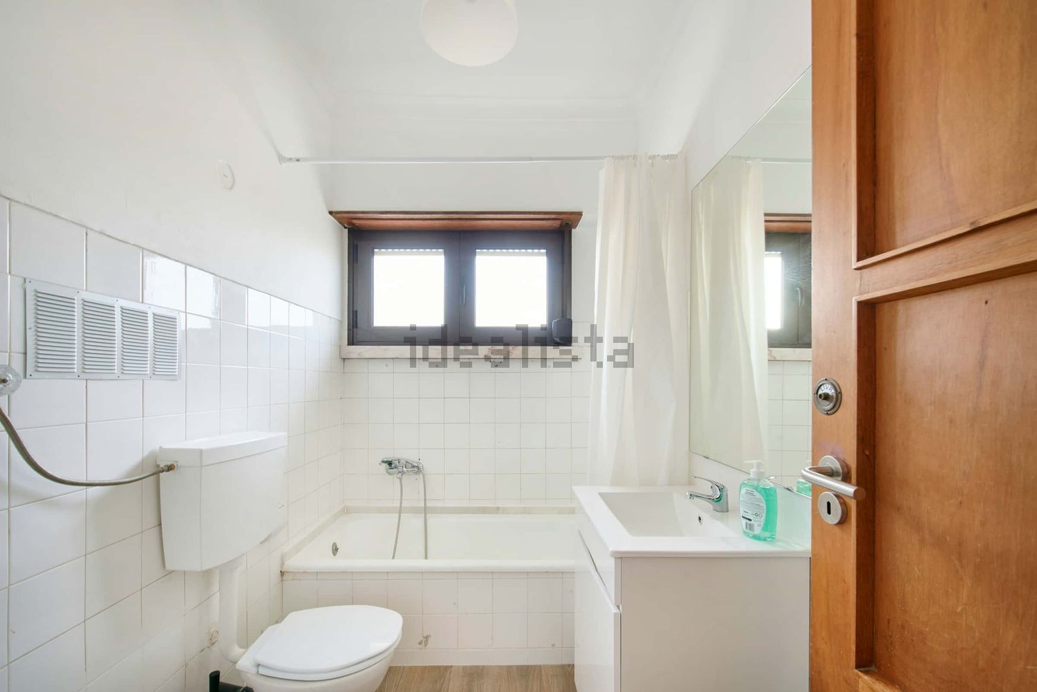 出租房间在Rua Diogo do Couto, 1 - 卫生间