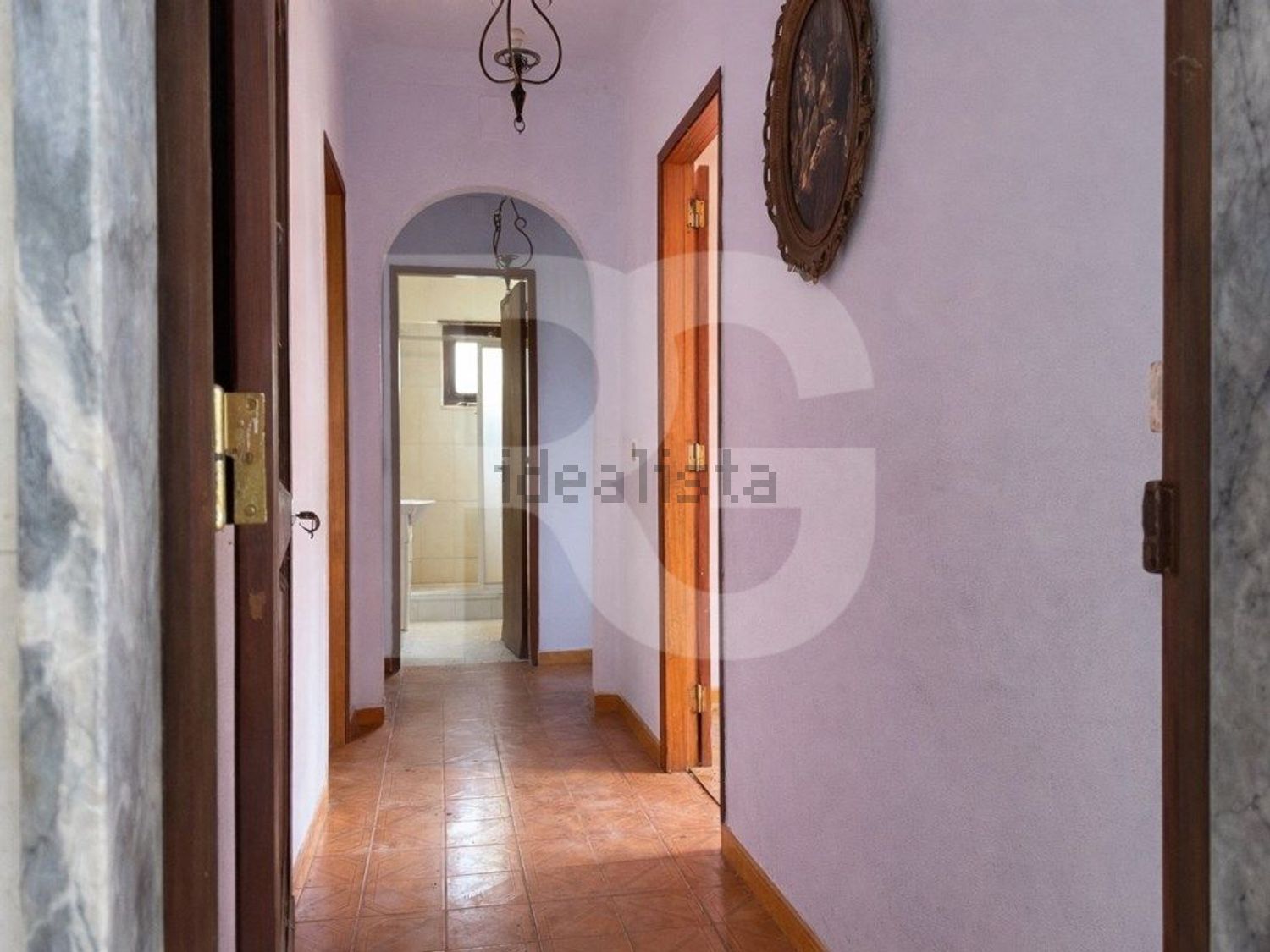 小楼房或独栋别墅出售在Atalaia e Alto Estanqueiro - Jardia - 过道