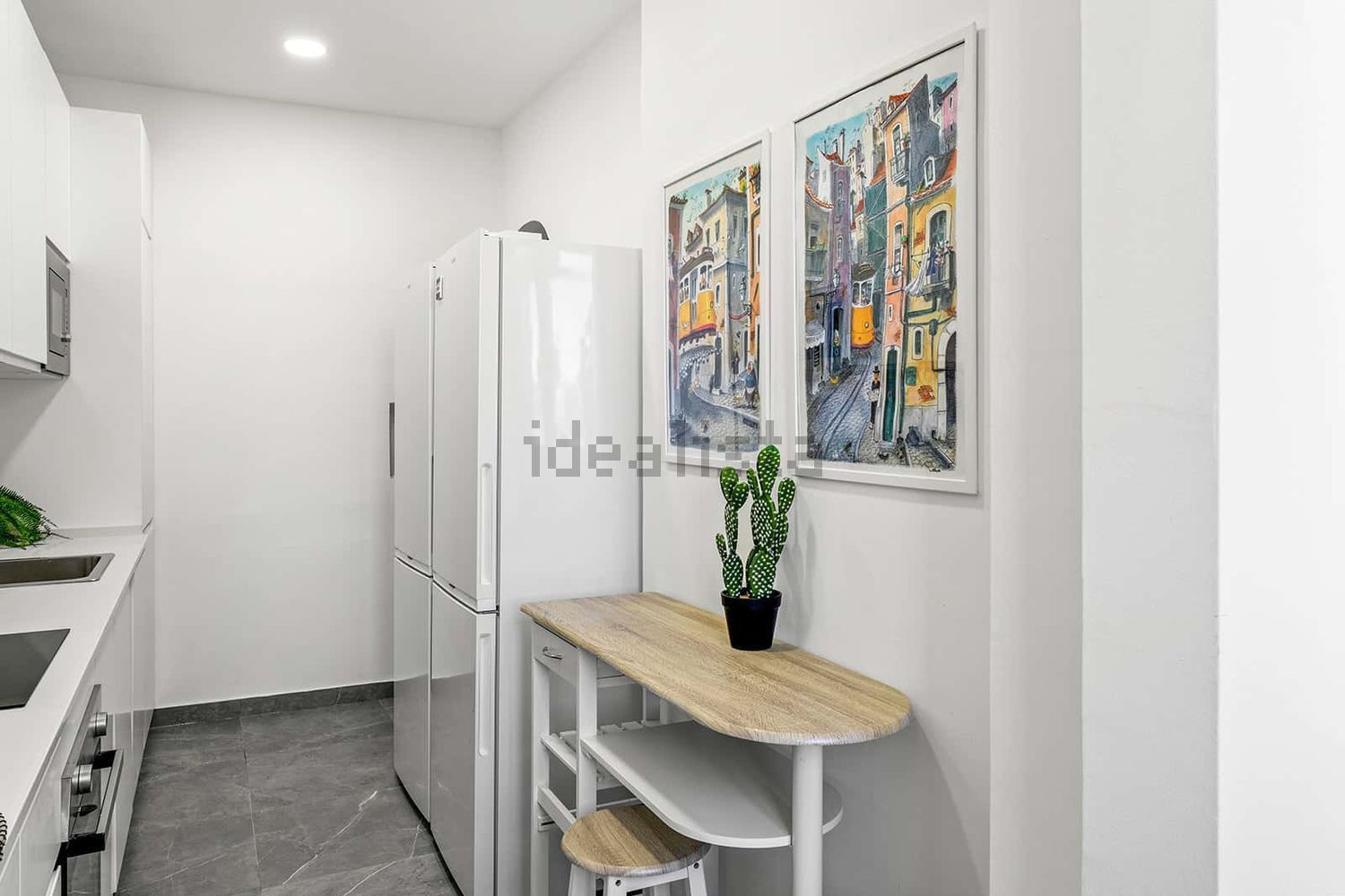 出租房间在Travessa Santo António à Graça, 2 - 厨房