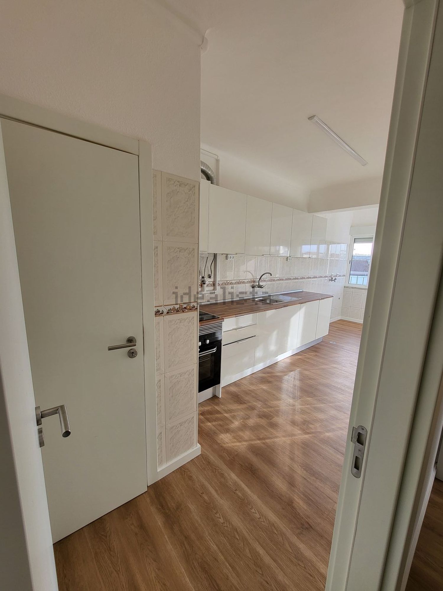 出租公寓 t2在Rua da Cidade de Lisboa, 10 - 厨房