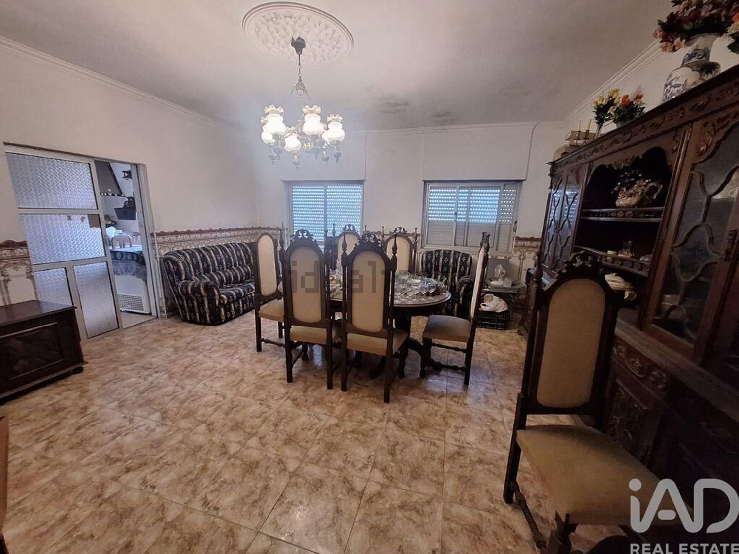 小楼房或独栋别墅出售在Centro - 客厅