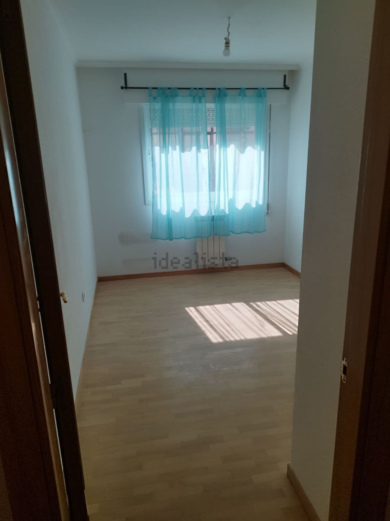 出租公寓 t3在Rua José Vianna da Motta, 12 - 卧室