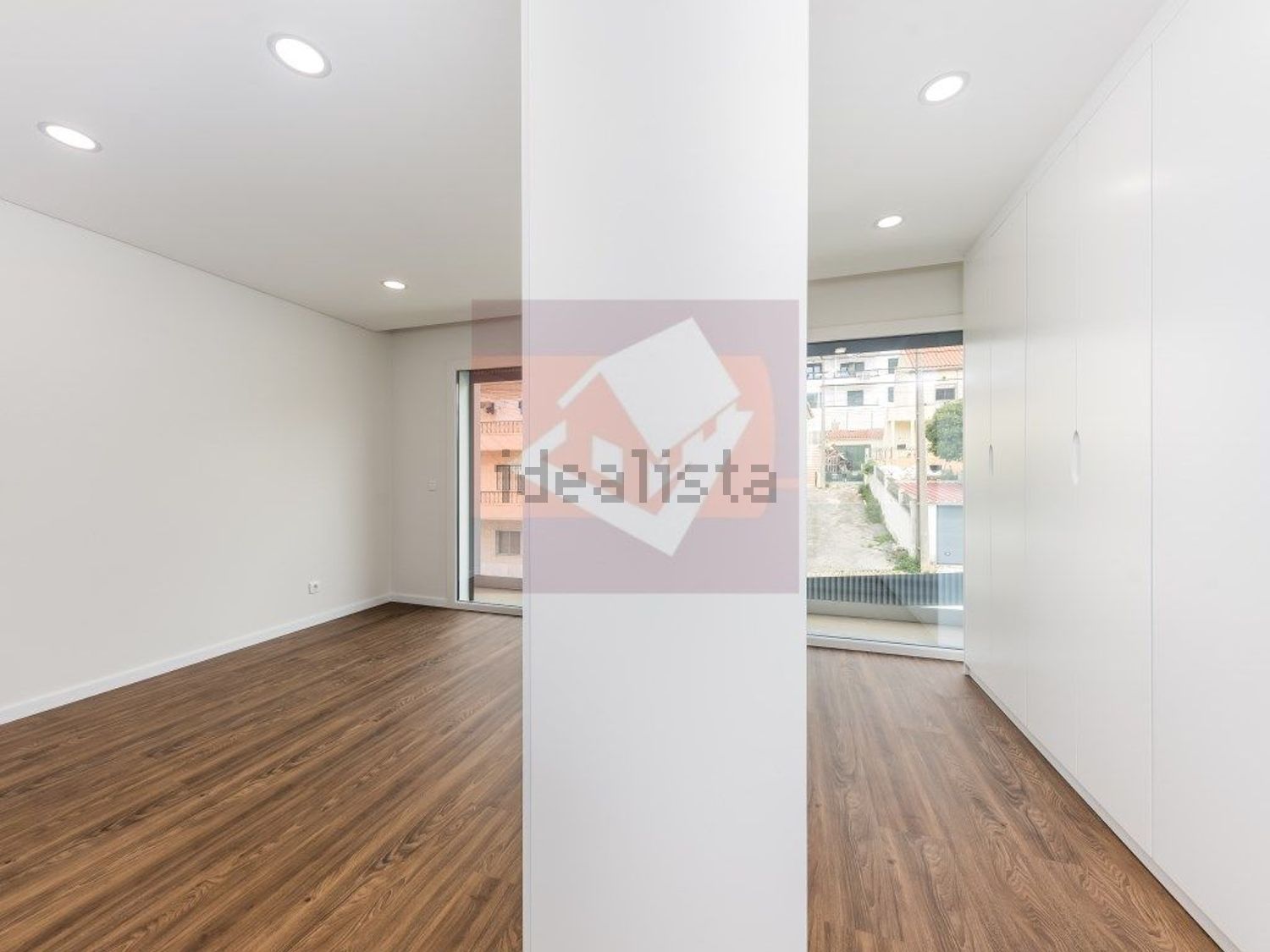 小楼房或独栋别墅出售在Pontinha e Famões - 卧室