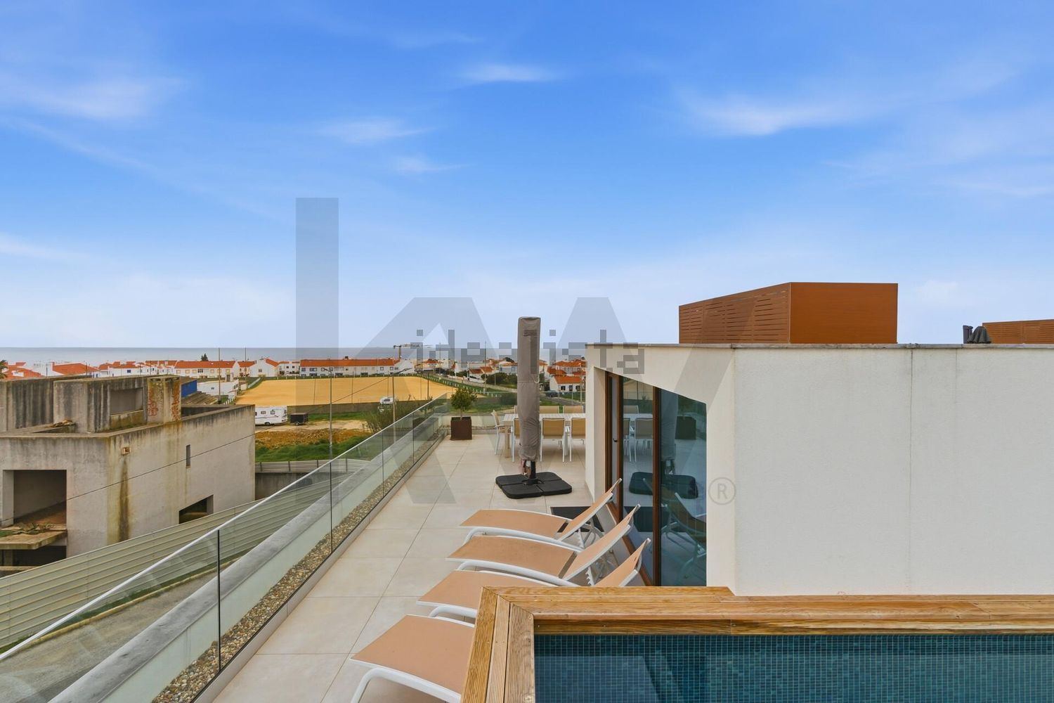 顶层公寓出售在Rua Candido da Silva, 1 - 游泳池