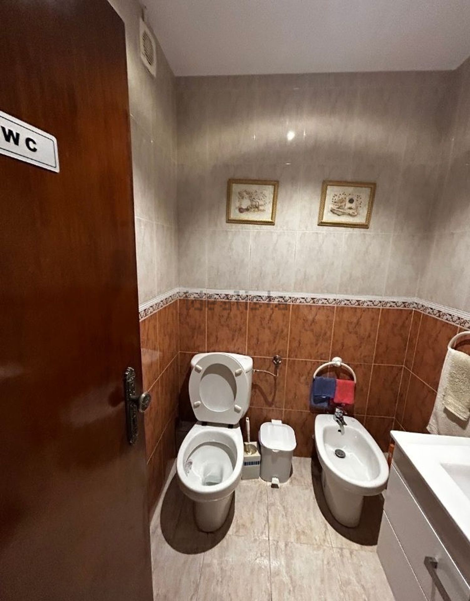 出租房间在Rua Padre António Vieira, 3 - 卫生间