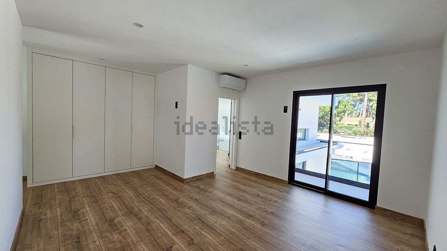 小楼房或独栋别墅出售在Avenida Pinhal do Arneiro - 居住