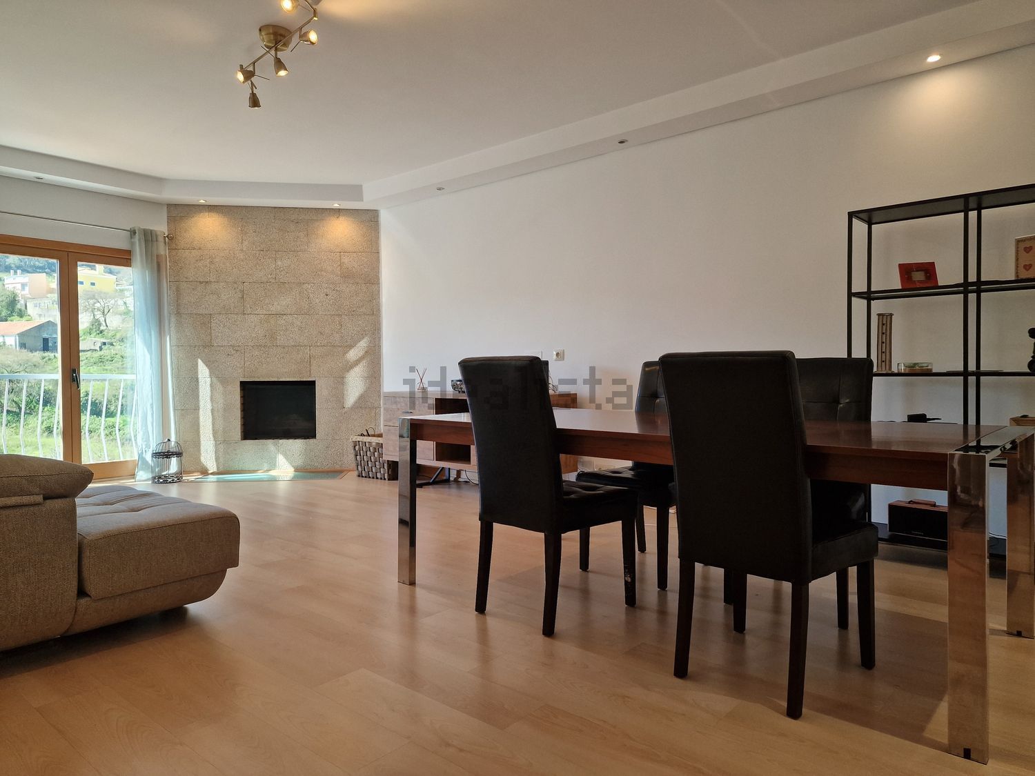 出租公寓 t2在Rua Manuel Duarte - 客厅