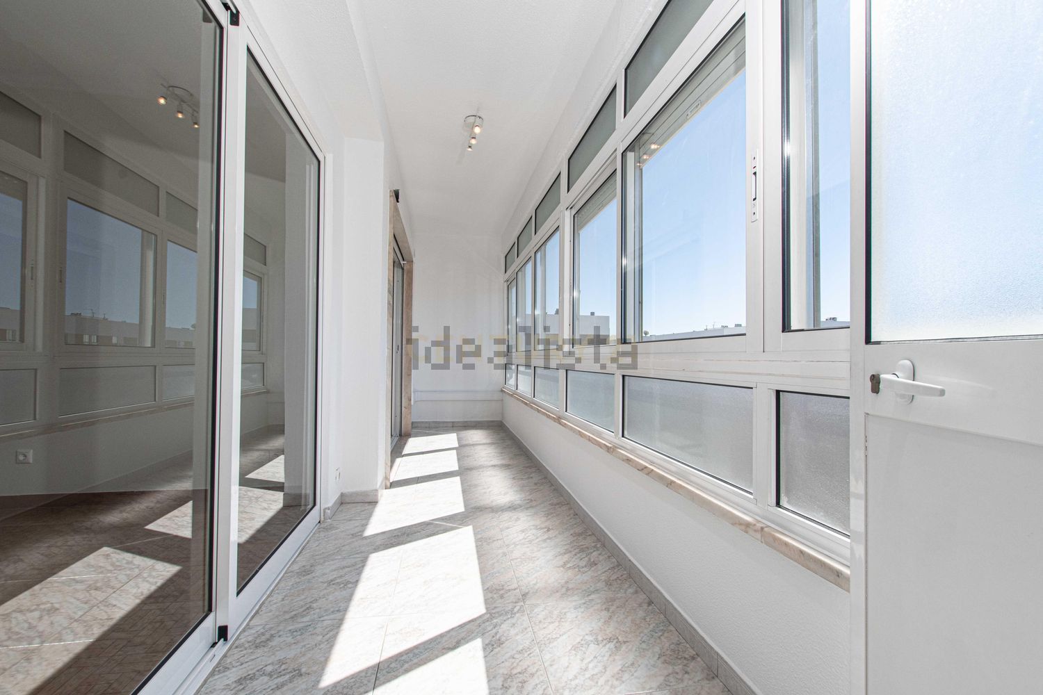 出租公寓 t4在Moscavide e Portela - 过道