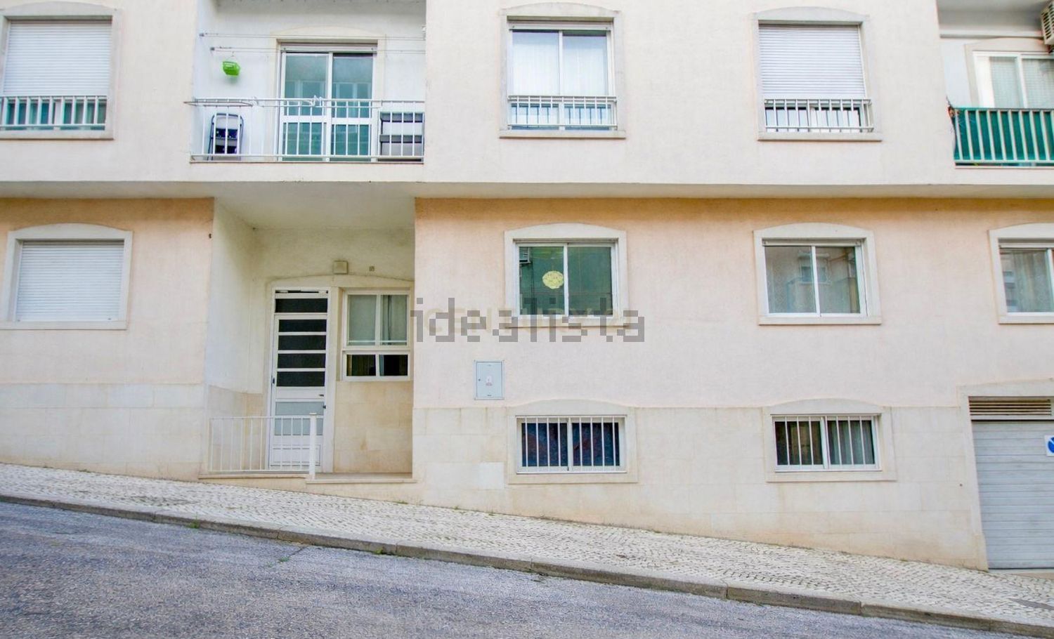 公寓 t3出售在Rua Rafael Bordalo Pinheiro, 18 - 视线