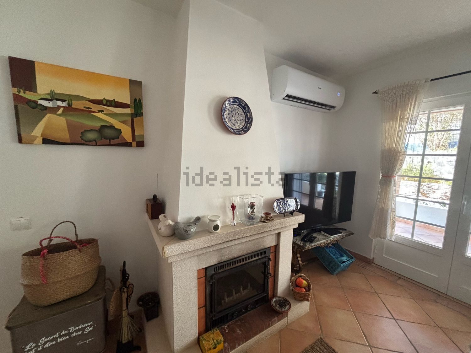 联排别墅出售在Estrada N253 s/n - 客厅