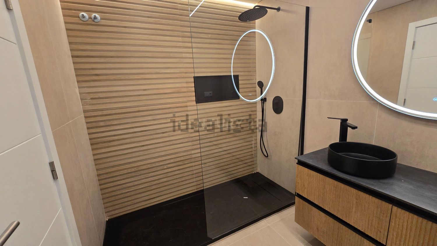 复式公寓出售在Costa da Guia - 卫生间